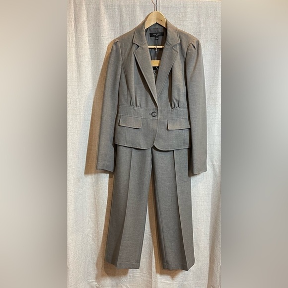 NINE WEST heather grey 2-piece suit blazer jacket pants trousers. Size 8. - Picture 6 of 11